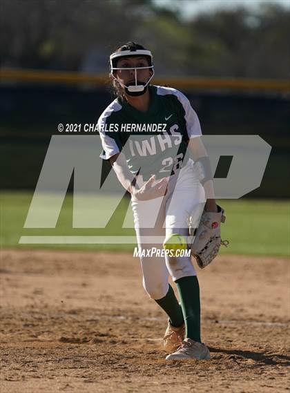 Thumbnail 1 in A&M Consolidated vs. Incarnate Word (NFCA Leadoff Classic) photogallery.