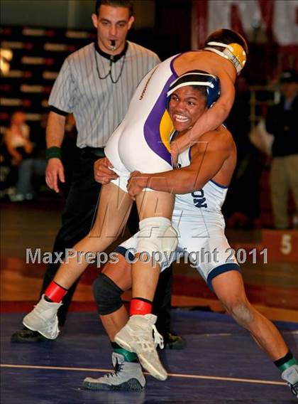 Thumbnail 1 in Suffolk County D1 Championships (Finals) photogallery.