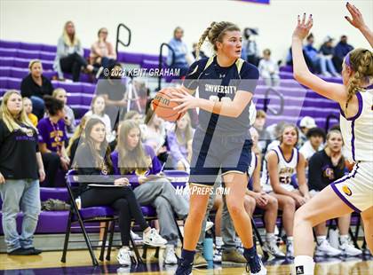 Thumbnail 2 in University @ Guerin Catholic photogallery.