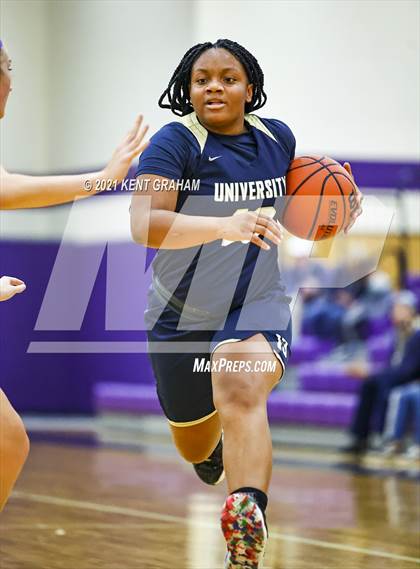 Thumbnail 2 in University @ Guerin Catholic photogallery.
