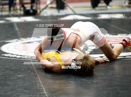 Thumbnail 2 in UHSAA 3A Divisional Meet photogallery.