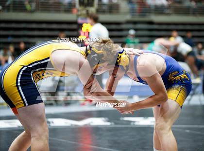 Thumbnail 1 in UHSAA 3A Divisional Meet photogallery.