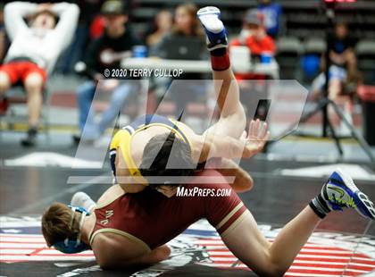 Thumbnail 1 in UHSAA 3A Divisional Meet photogallery.