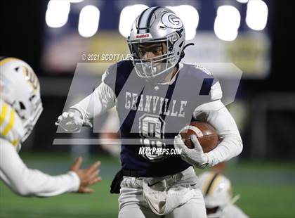 Thumbnail 3 in Western Brown vs. Granville (OHSAA D3 Regional Final) photogallery.