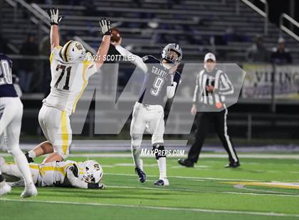 Thumbnail 3 in Western Brown vs. Granville (OHSAA D3 Regional Final) photogallery.