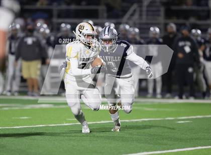 Thumbnail 1 in Western Brown vs. Granville (OHSAA D3 Regional Final) photogallery.