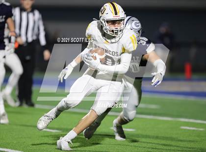 Thumbnail 1 in Western Brown vs. Granville (OHSAA D3 Regional Final) photogallery.