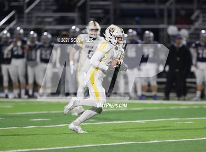 Thumbnail 2 in Western Brown vs. Granville (OHSAA D3 Regional Final) photogallery.
