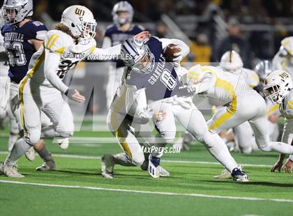 Thumbnail 2 in Western Brown vs. Granville (OHSAA D3 Regional Final) photogallery.