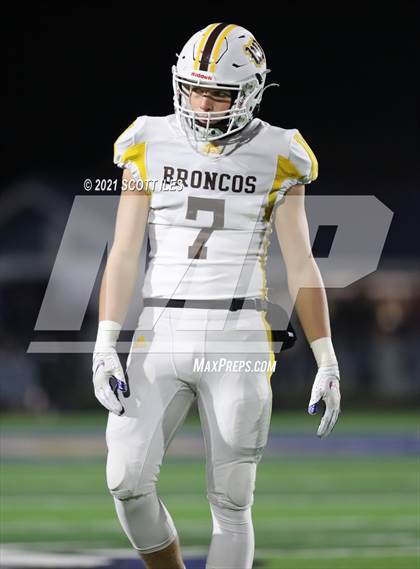 Thumbnail 3 in Western Brown vs. Granville (OHSAA D3 Regional Final) photogallery.