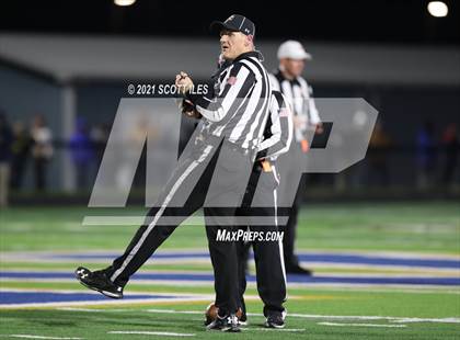 Thumbnail 3 in Western Brown vs. Granville (OHSAA D3 Regional Final) photogallery.