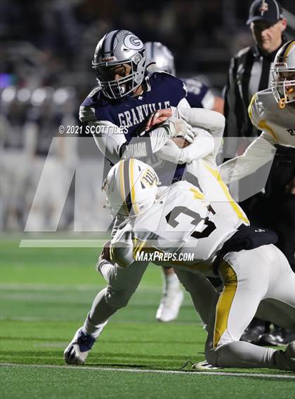 Thumbnail 1 in Western Brown vs. Granville (OHSAA D3 Regional Final) photogallery.
