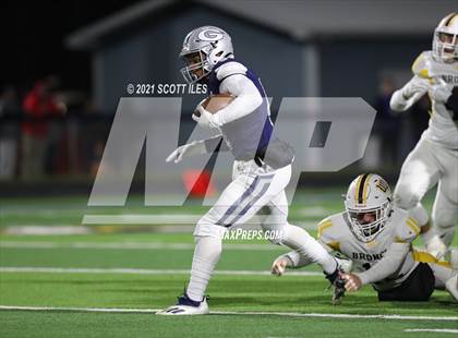 Thumbnail 3 in Western Brown vs. Granville (OHSAA D3 Regional Final) photogallery.