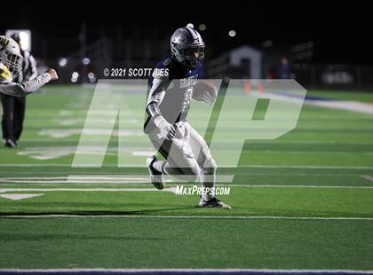 Thumbnail 2 in Western Brown vs. Granville (OHSAA D3 Regional Final) photogallery.