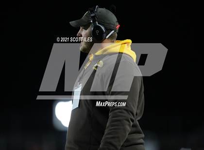 Thumbnail 3 in Western Brown vs. Granville (OHSAA D3 Regional Final) photogallery.