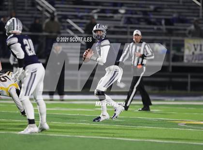 Thumbnail 2 in Western Brown vs. Granville (OHSAA D3 Regional Final) photogallery.