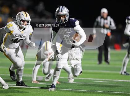 Thumbnail 1 in Western Brown vs. Granville (OHSAA D3 Regional Final) photogallery.