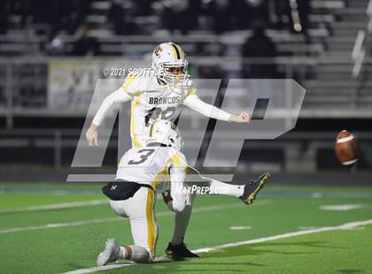 Thumbnail 2 in Western Brown vs. Granville (OHSAA D3 Regional Final) photogallery.