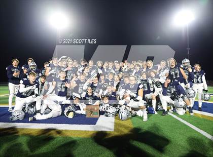 Thumbnail 1 in Western Brown vs. Granville (OHSAA D3 Regional Final) photogallery.