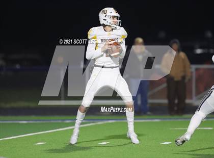 Thumbnail 2 in Western Brown vs. Granville (OHSAA D3 Regional Final) photogallery.