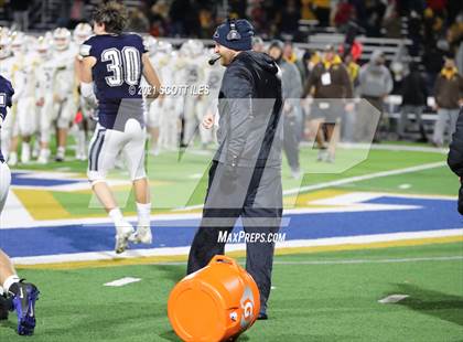 Thumbnail 3 in Western Brown vs. Granville (OHSAA D3 Regional Final) photogallery.
