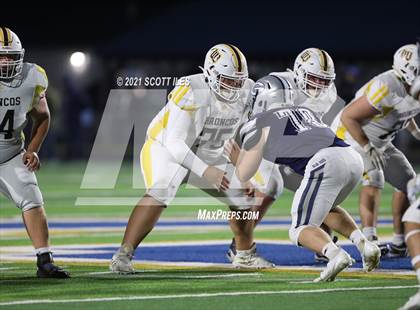 Thumbnail 1 in Western Brown vs. Granville (OHSAA D3 Regional Final) photogallery.
