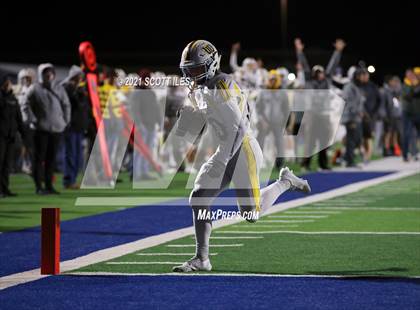 Thumbnail 2 in Western Brown vs. Granville (OHSAA D3 Regional Final) photogallery.