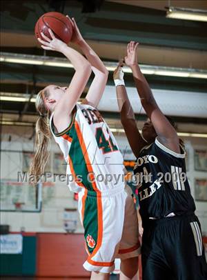 Arroyo Valley vs. Poly (Lady Bears Holiday Classic)