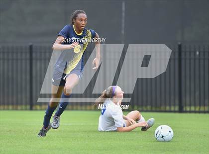 Thumbnail 1 in Asheville Christian Academy vs. Christ the King (NCISAA 2A Final) photogallery.
