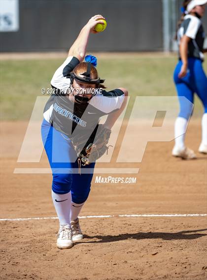 Thumbnail 3 in Rancho Bernardo @ San Marcos photogallery.