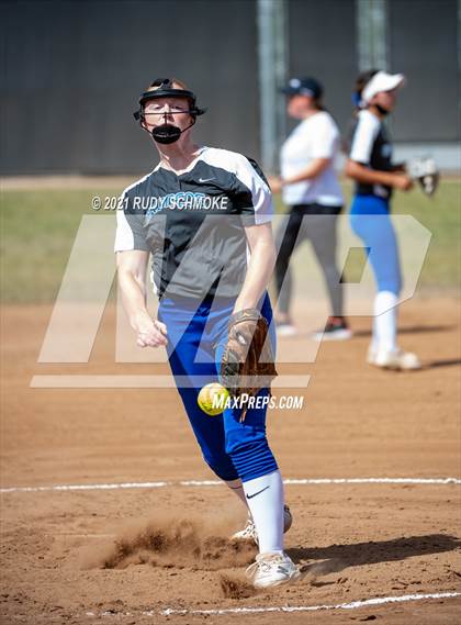 Thumbnail 1 in Rancho Bernardo @ San Marcos photogallery.