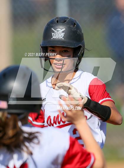 Thumbnail 3 in Neshannock @ Shenango photogallery.