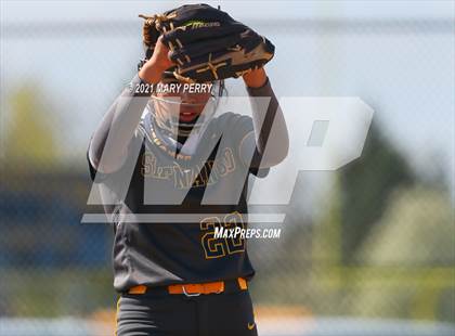 Thumbnail 2 in Neshannock @ Shenango photogallery.