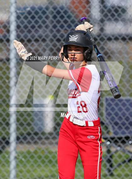 Thumbnail 1 in Neshannock @ Shenango photogallery.