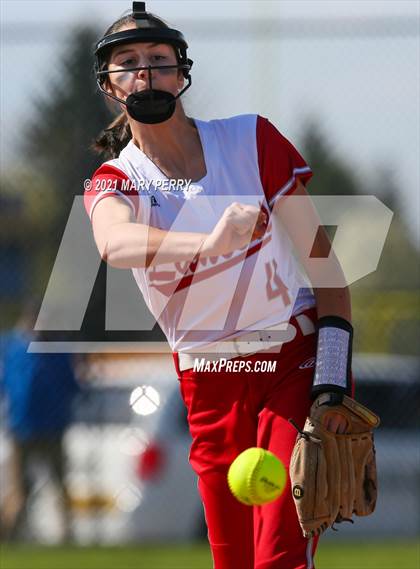 Thumbnail 1 in Neshannock @ Shenango photogallery.