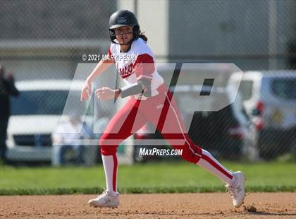 Thumbnail 1 in Neshannock @ Shenango photogallery.
