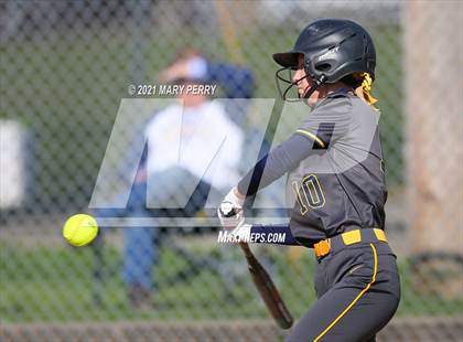 Thumbnail 2 in Neshannock @ Shenango photogallery.