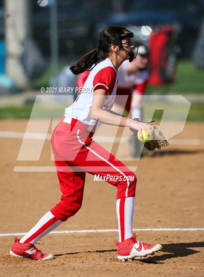 Thumbnail 1 in Neshannock @ Shenango photogallery.