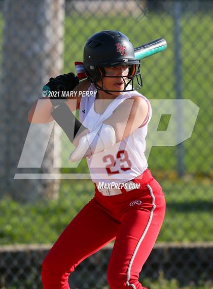 Thumbnail 2 in Neshannock @ Shenango photogallery.