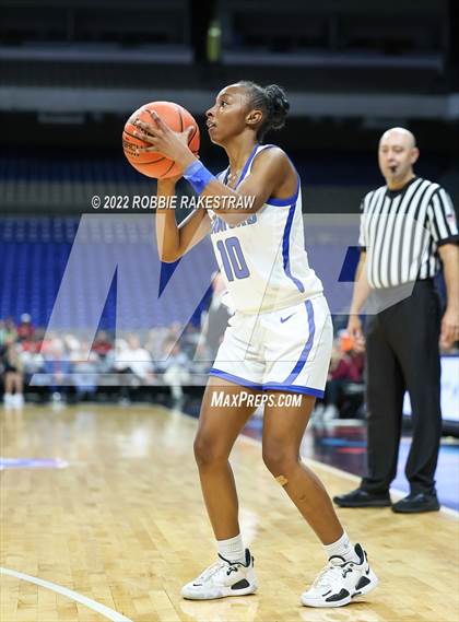 Thumbnail 1 in Stamford vs. Martins Mill (UIL 2A State Semifinal) photogallery.