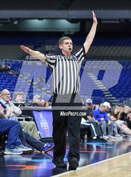 Thumbnail 2 in Stamford vs. Martins Mill (UIL 2A State Semifinal) photogallery.