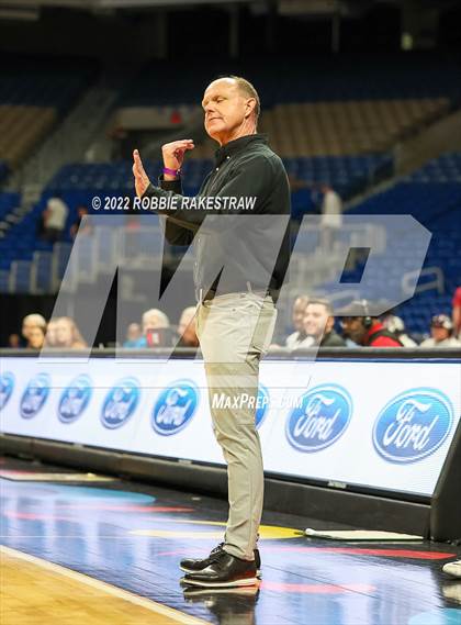Thumbnail 2 in Stamford vs. Martins Mill (UIL 2A State Semifinal) photogallery.