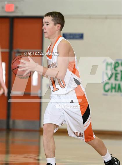 Thumbnail 2 in Valley Christian vs. Greenville (Mesa Verde Challenge) photogallery.