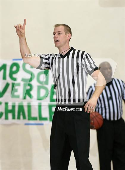 Thumbnail 1 in Valley Christian vs. Greenville (Mesa Verde Challenge) photogallery.