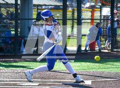 Thumbnail 3 in Cleveland vs Summit photogallery.