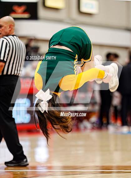 Thumbnail 2 in Notre Dame vs. Northwest Catholic (CIAC Division I Semifinal) photogallery.