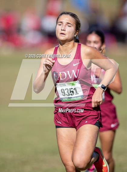 Thumbnail 1 in LHSAA Division 1 Region 2 Final photogallery.