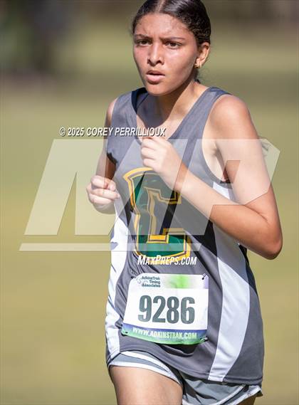 Thumbnail 2 in LHSAA Division 1 Region 2 Final photogallery.