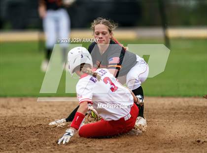 Thumbnail 3 in Parkview Baptist vs Brusly (Alexander Park) photogallery.