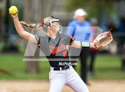 Thumbnail 3 in Parkview Baptist vs Brusly (Alexander Park) photogallery.
